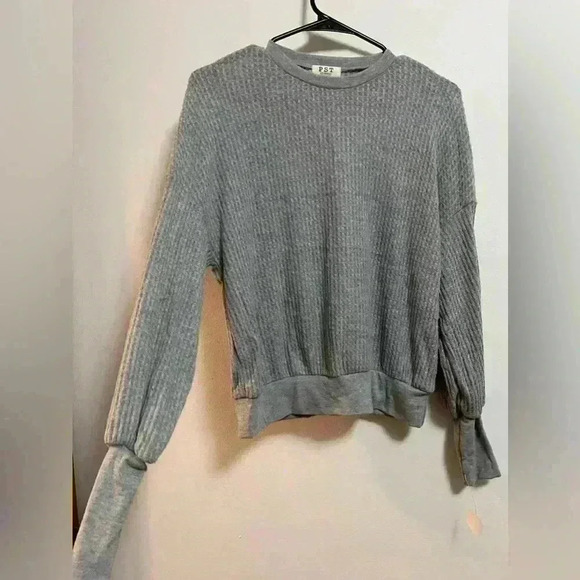 NWT - PST - Project Social T - Grey Long Sleeve Waffle Knit Lightweight Top - XS - Picture 4 of 6